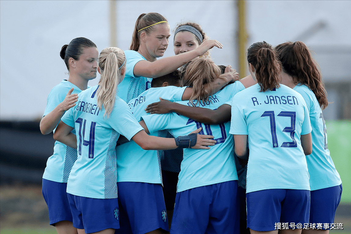 加拿大女足战平尼日利亚，成功晋级半决赛！的简单介绍