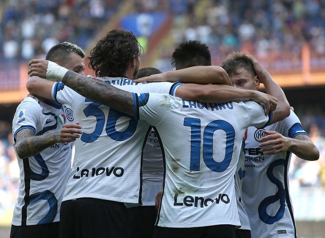 包含佛罗伦萨客场不敌，拉开积分差距的词条