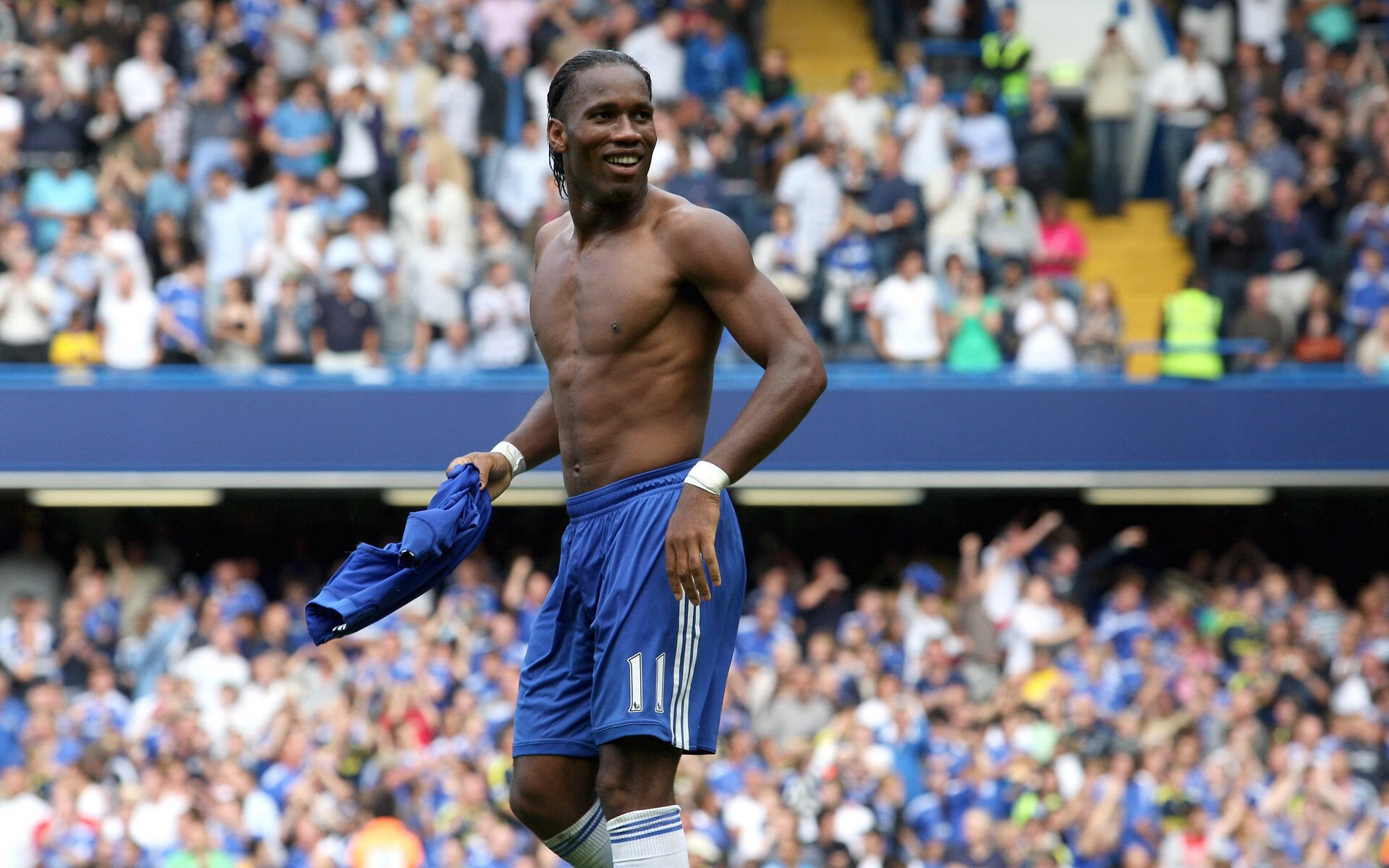 乔治让比赛提前失去悬念,尼克斯强势晋级灰熊