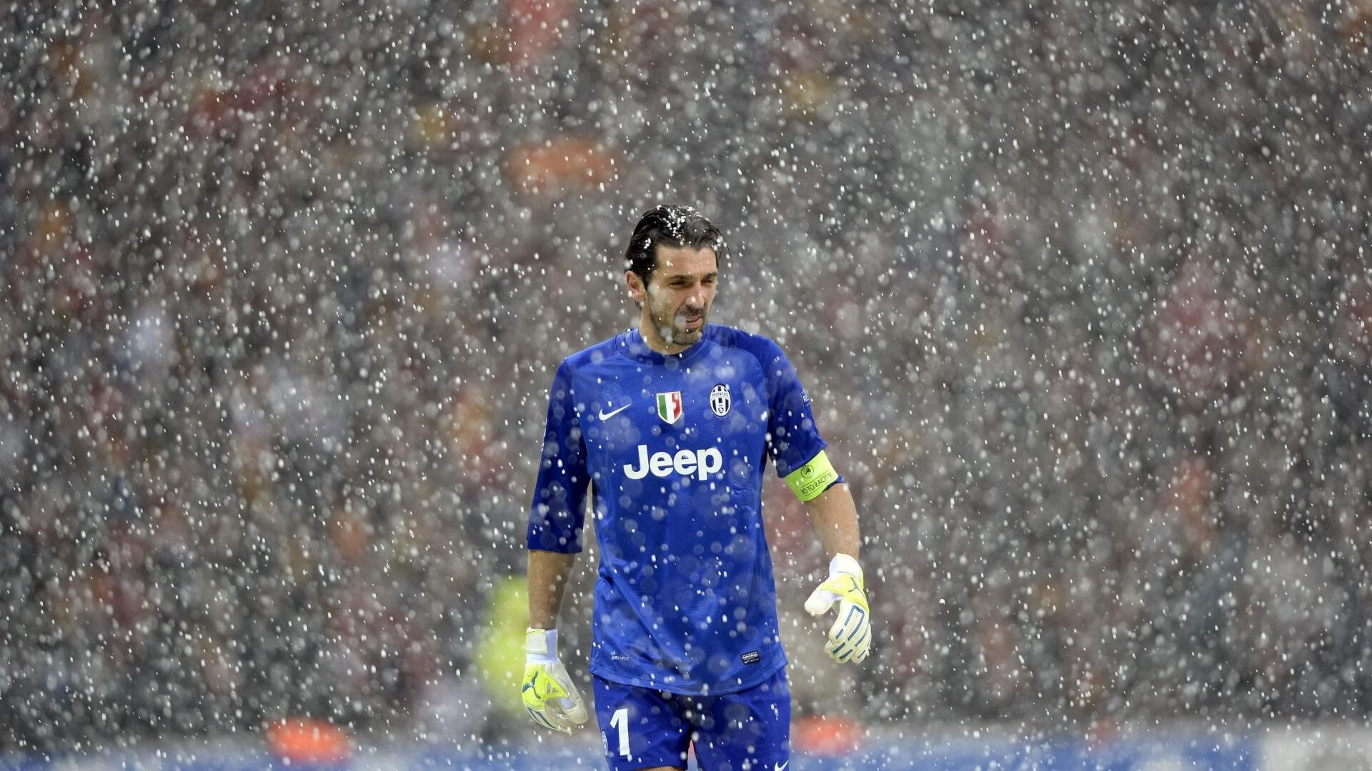 欧冠淘汰赛之夜,若日尼奥打出统治级数据,中场的隐形交响乐指挥家